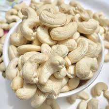 Cashew kernels