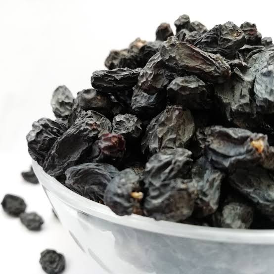 Black Raisins
