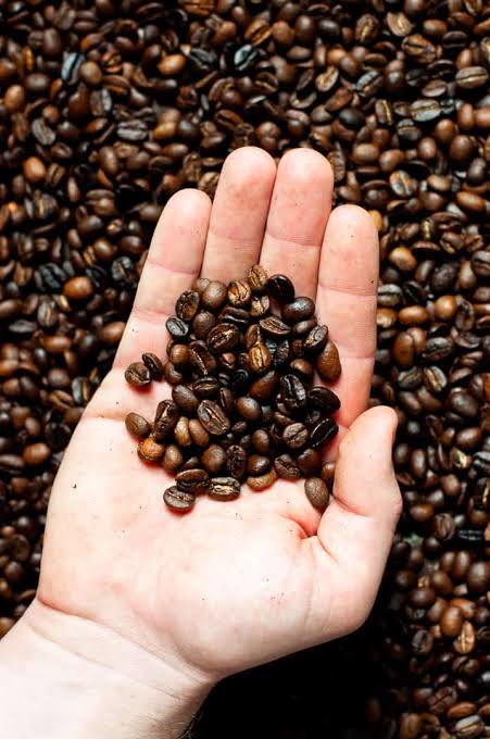ROASTED COFFEE BEANS